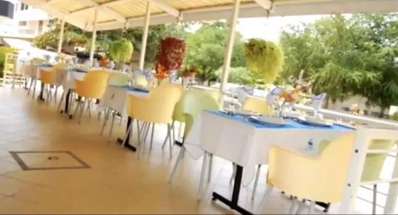 هتل Hôtel Le Paquebot   Airport Paquebot