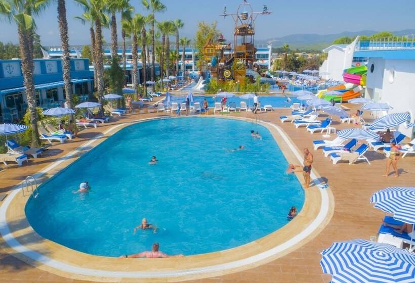 هتل Marine Family Club