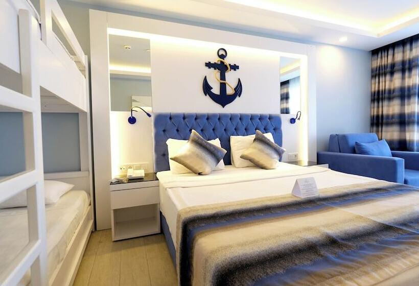 هتل Marine Family Club