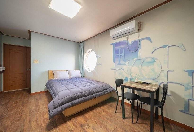 בית מלון כפרי Pohang Yeongildae Force