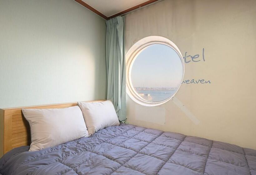 בית מלון כפרי Pohang Yeongildae Force