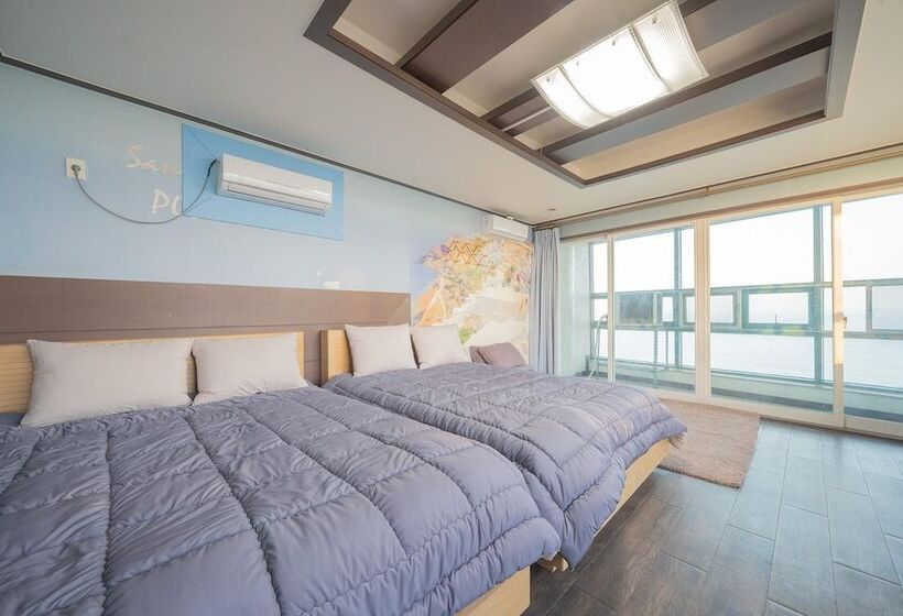 בית מלון כפרי Pohang Yeongildae Force