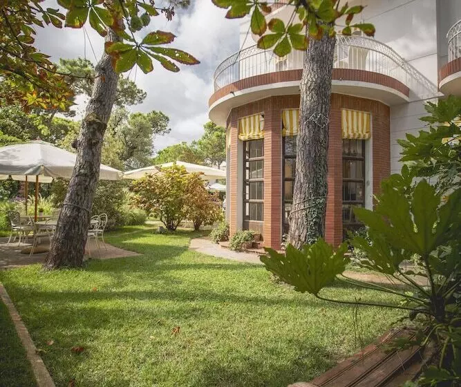 Hotelli Villa Arizona