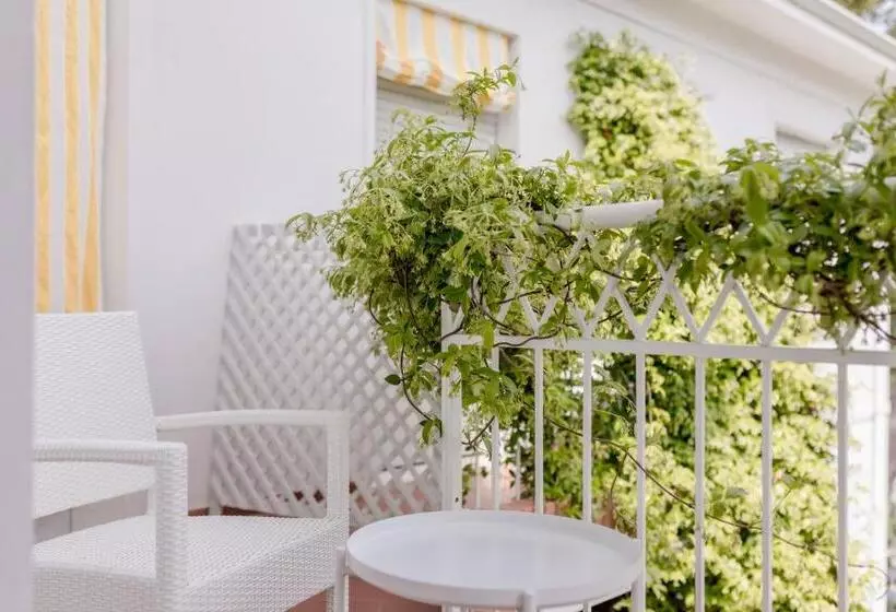 Hotelli Villa Arizona