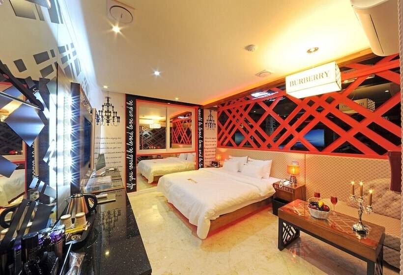 Hotel Yeongdeok Ganggu Prot Myeongpum