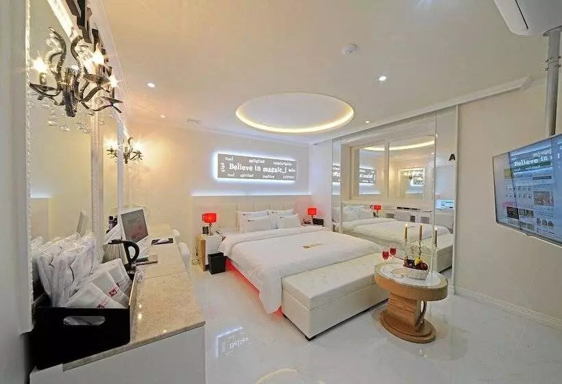 Hotelli Yeongdeok Ganggu Prot Myeongpum