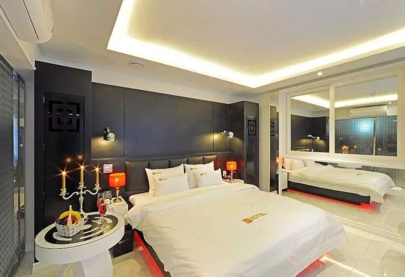 Hotelli Yeongdeok Ganggu Prot Myeongpum