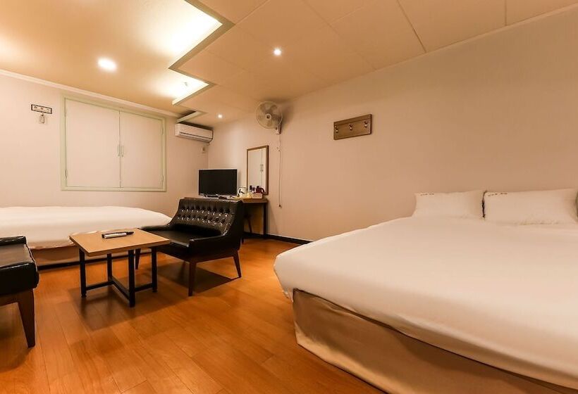 Motel Boryeong Sinboryeong Biztown