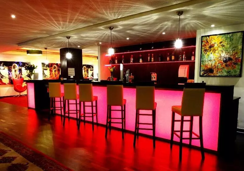 هتل Best Western Plus Amedia Art Salzburg