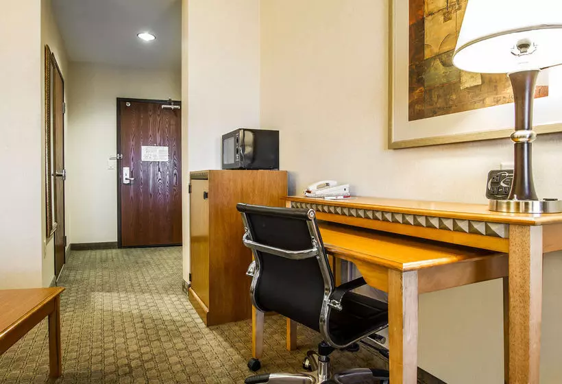 هتل Comfort Suites Prescott Valley