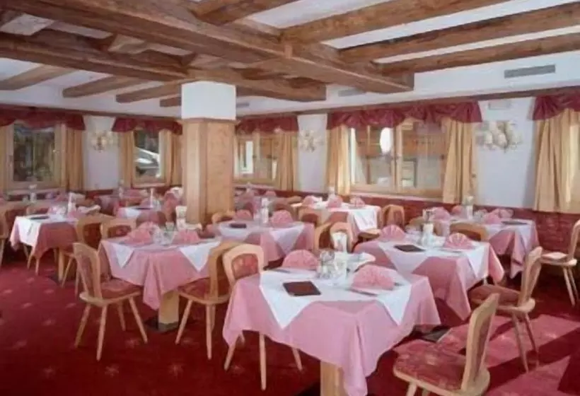 בית מלון כפרי Cristallo