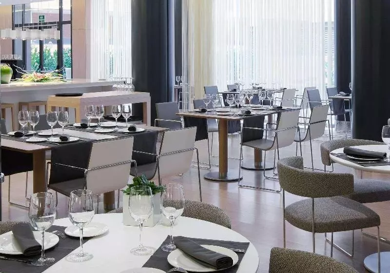 Doubletree By Hilton Hotel Girona