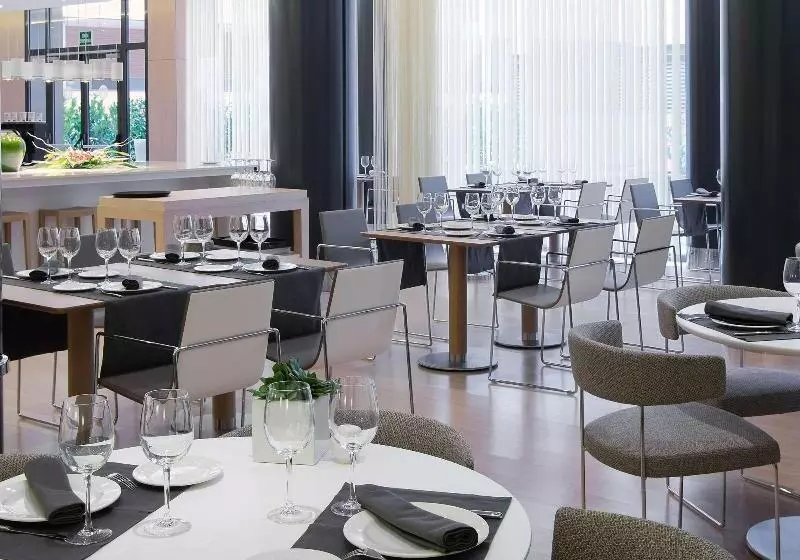 Doubletree By Hilton Hotel Girona