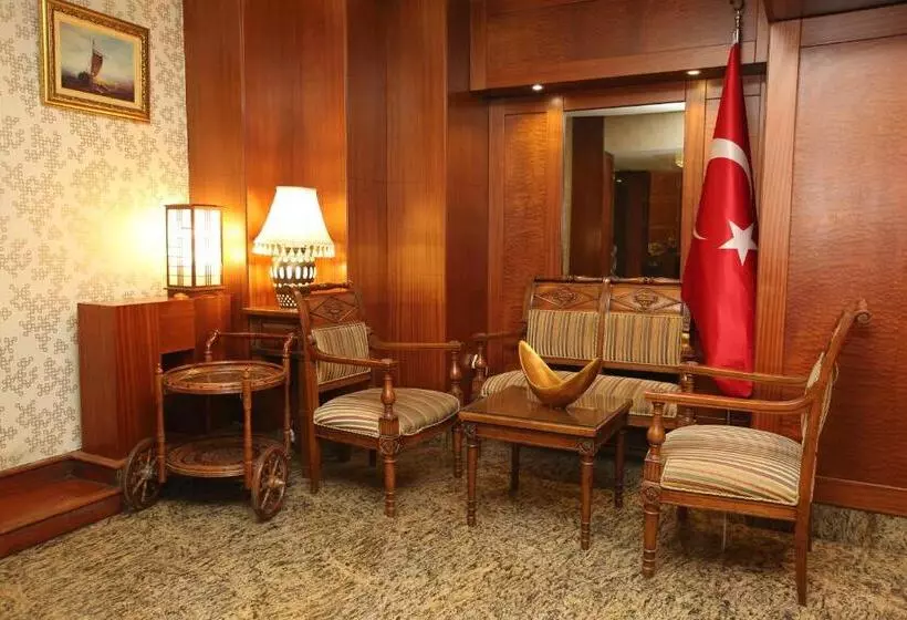 Peak Star Otel