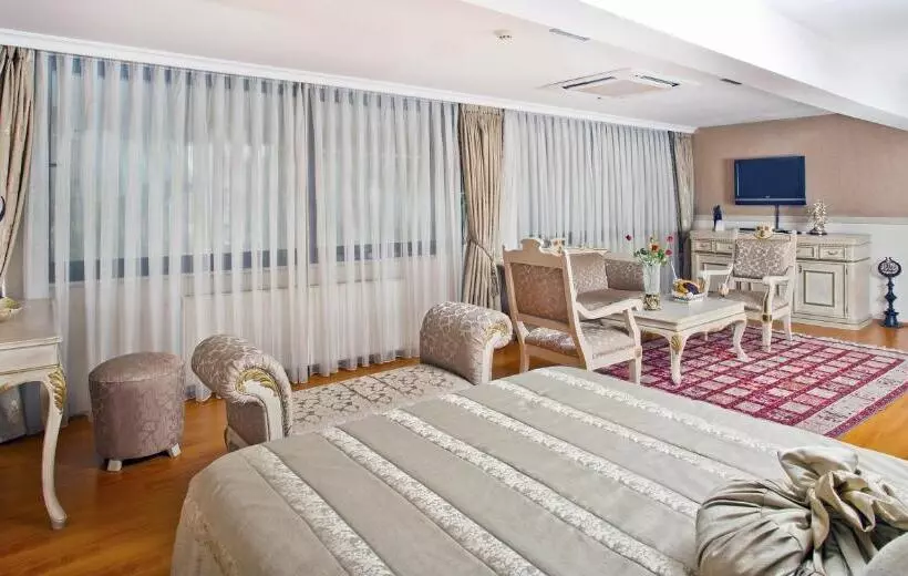 Peak Star Otel