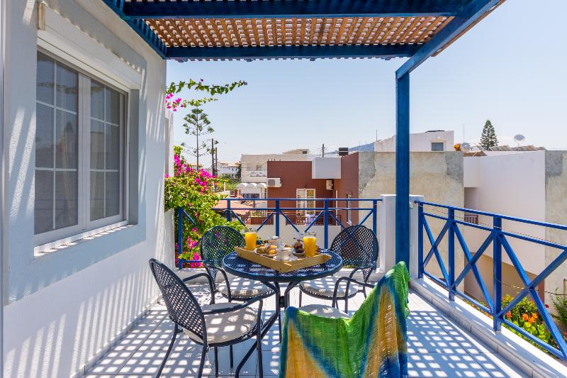 ホテル Evdokia Apartments