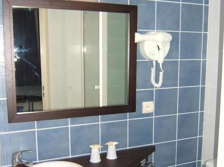 Отель Inn Chambery