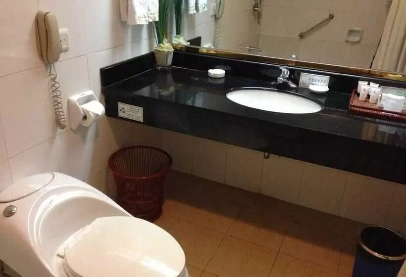 Lifu Hotel   Huang Pu Road Run Du