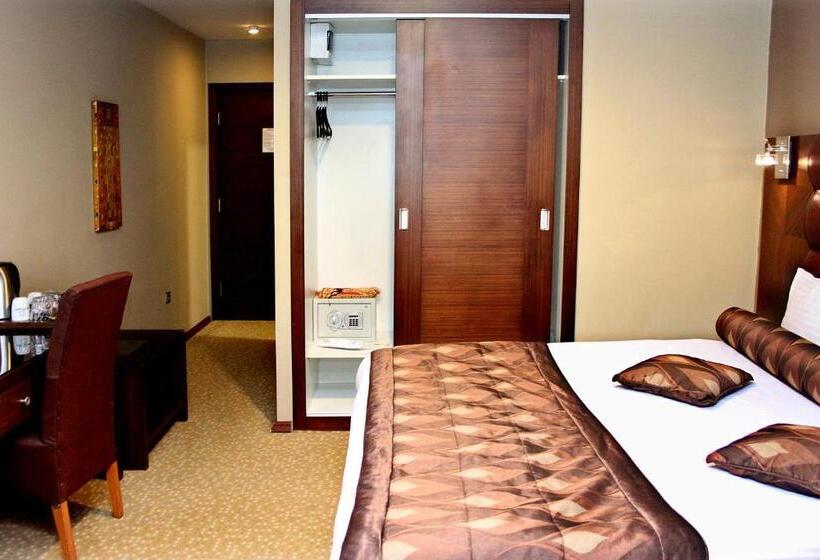 هتل Marlight Boutique