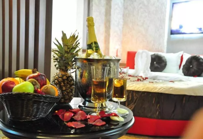 هتل Marlight Boutique