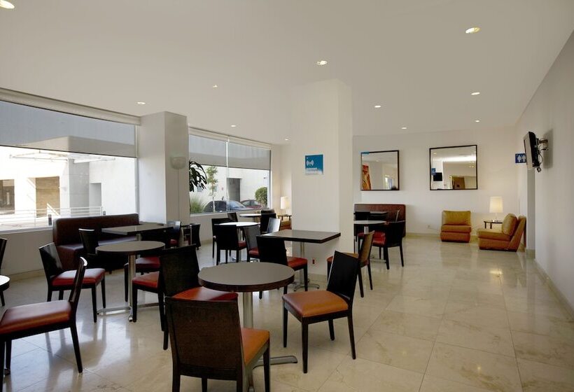 בית מלון כפרי One Aguascalientes Sur