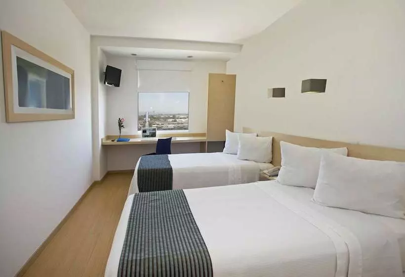 هتل One Aguascalientes Sur