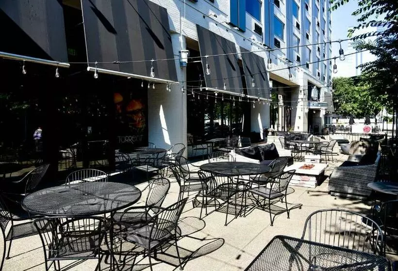 Otel Sheraton Niagara Falls