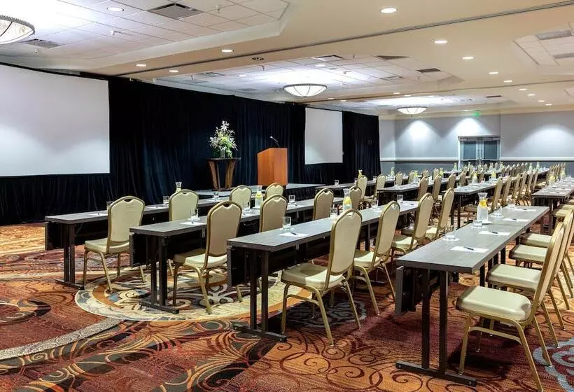 Otel Sheraton Niagara Falls