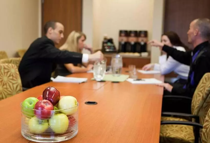 هتل Springhill Suites Wenatchee