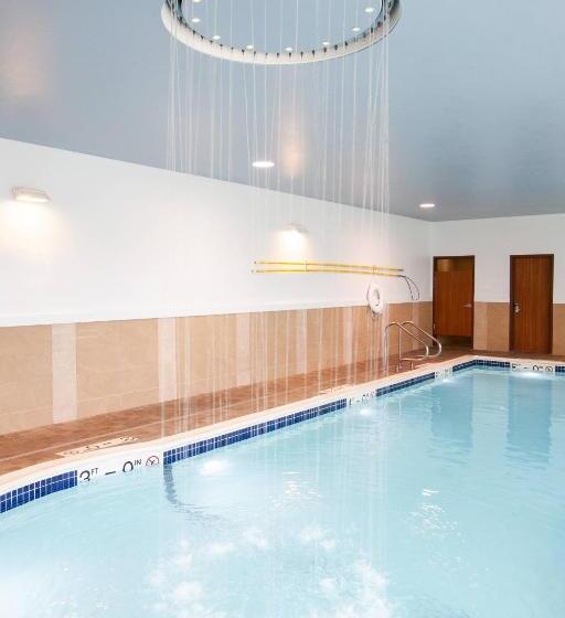 Отель Springhill Suites Wenatchee