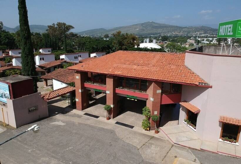 Villas Del Sol Hotel & Bungalows