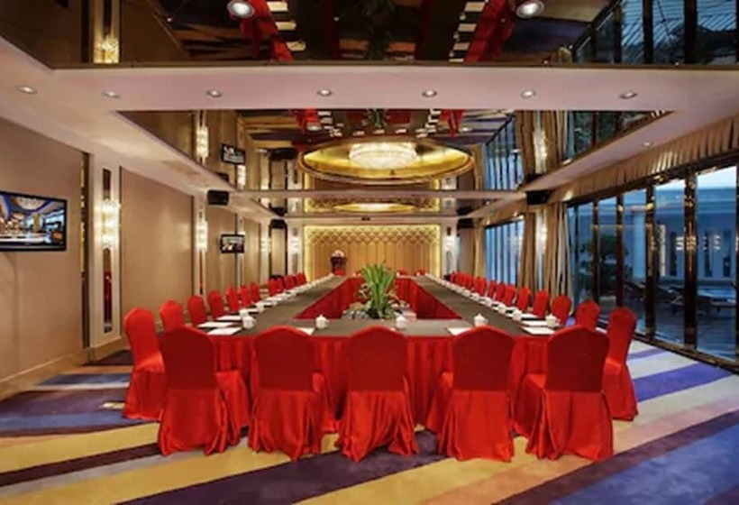 Zhuhai Charming Holiday Hotel Free Welcome Fruit Plate