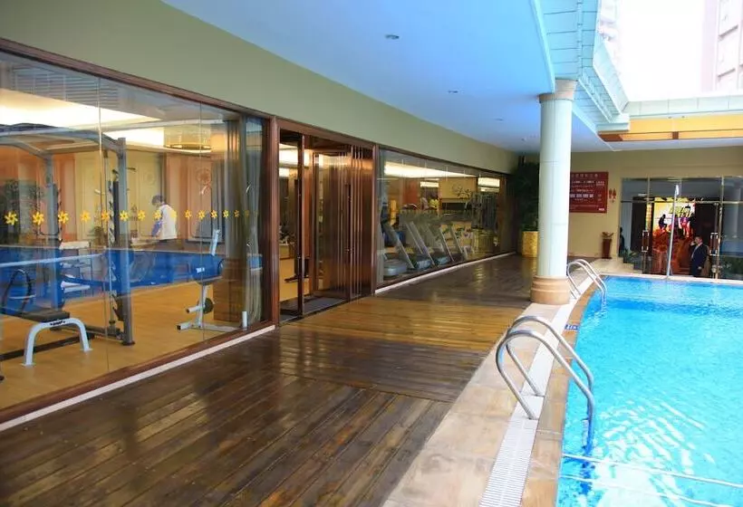 Zhuhai Charming Holiday Hotel Free Welcome Fruit Plate