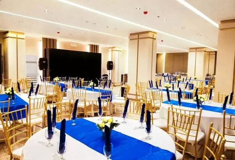 Hotelli Sotogrande Neopolitan