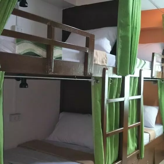 Recson Coron Hostel