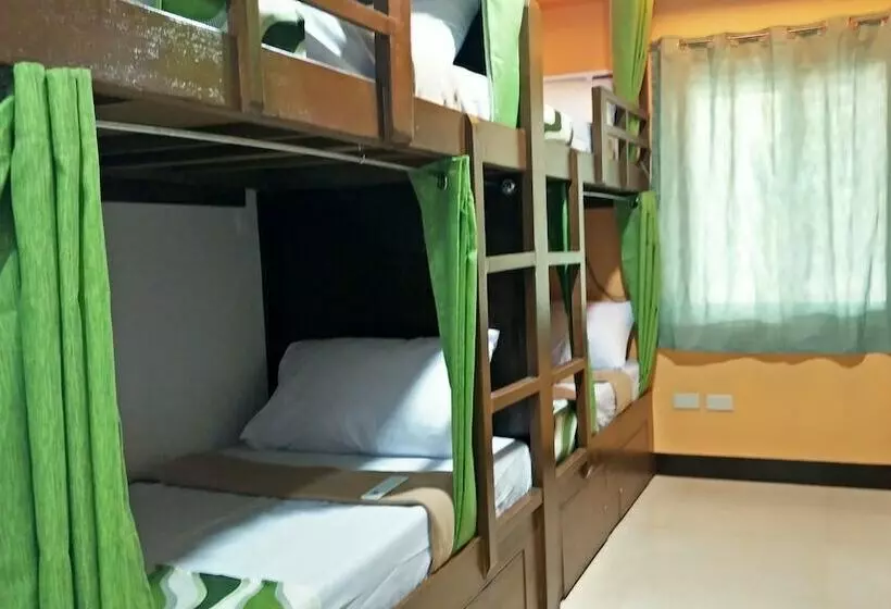 Recson Coron Hostel