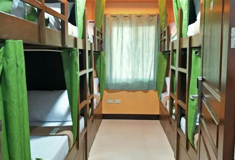 Recson Coron Hostel