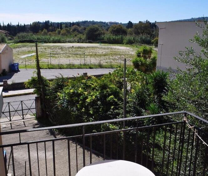 Comfy Hostel Studios