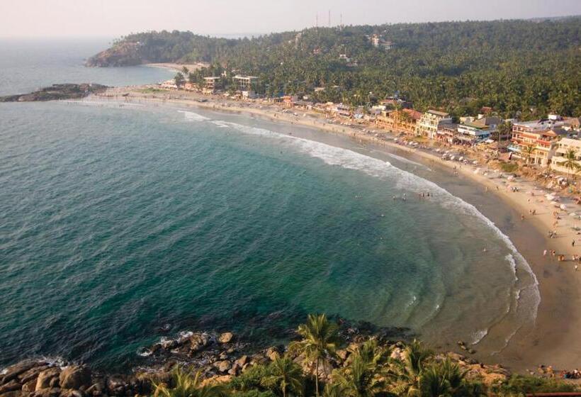 فندق Abad Harmonia Ayurvedic Beach Resort