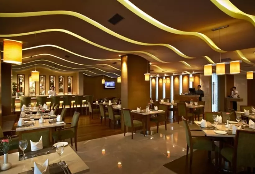 Hotel Adarsh Hamilton