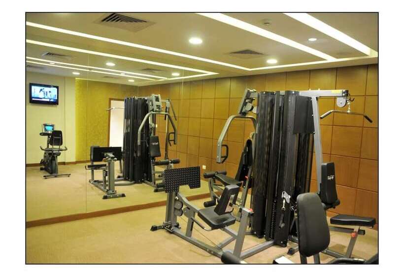 Отель Adarsh Hamilton