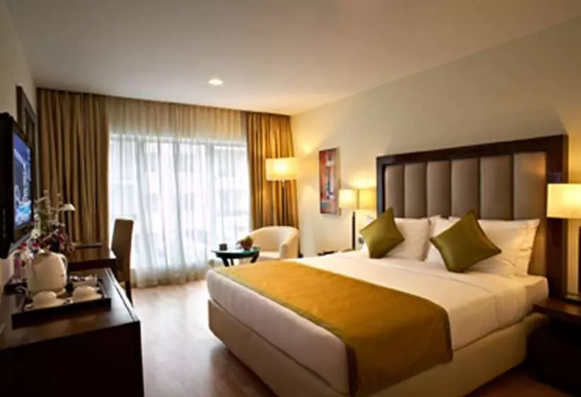 Hotel Adarsh Hamilton