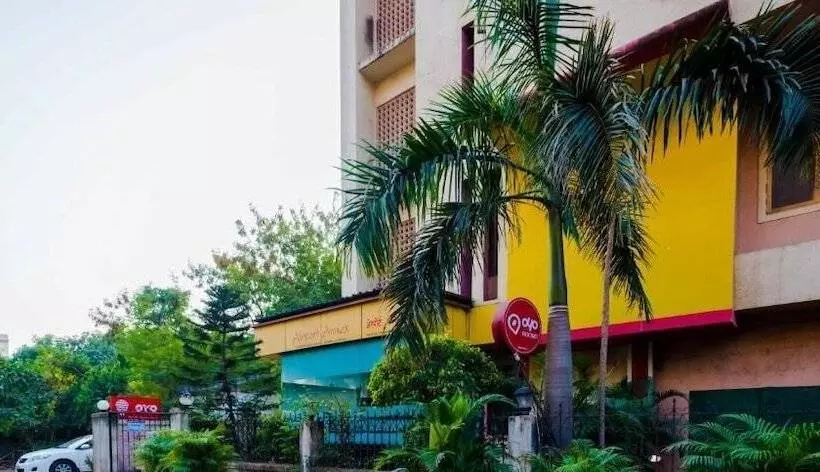 호텔 Airport Annex