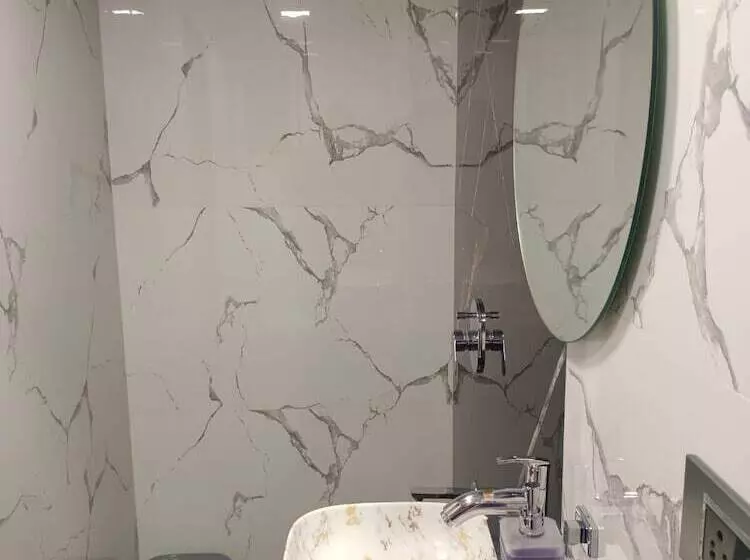 호텔 Airport Annex