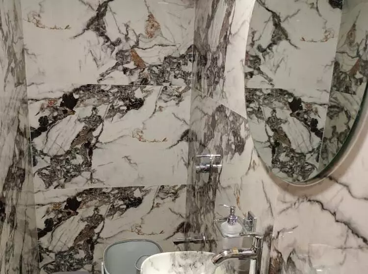 호텔 Airport Annex