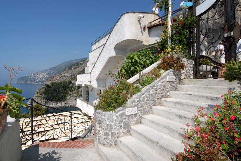 בית מלון כפרי Albergo La Conca Azzurra