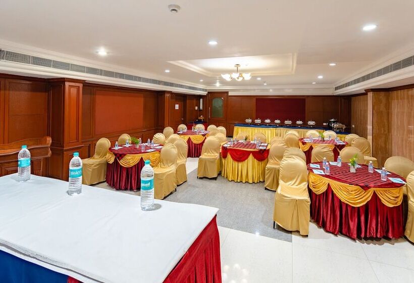 هتل Annamalai International