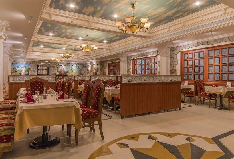 هتل Annamalai International