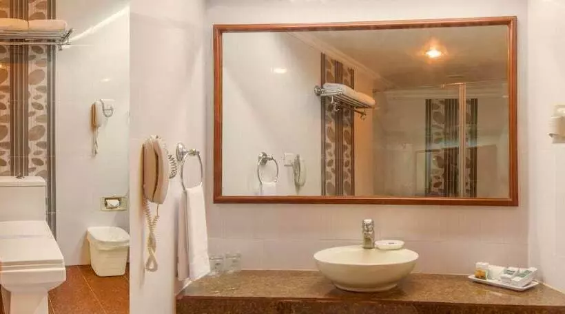 호텔 Annamalai International