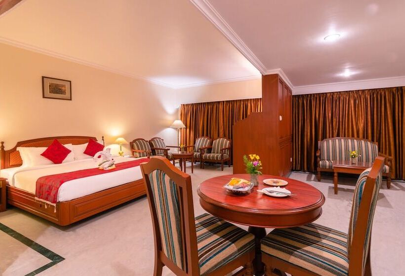 هتل Annamalai International